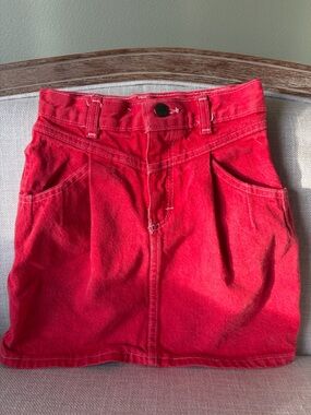 OshKosh Size 7 Bright Red Denim Mini Skirt Vintage 70s Made in USA